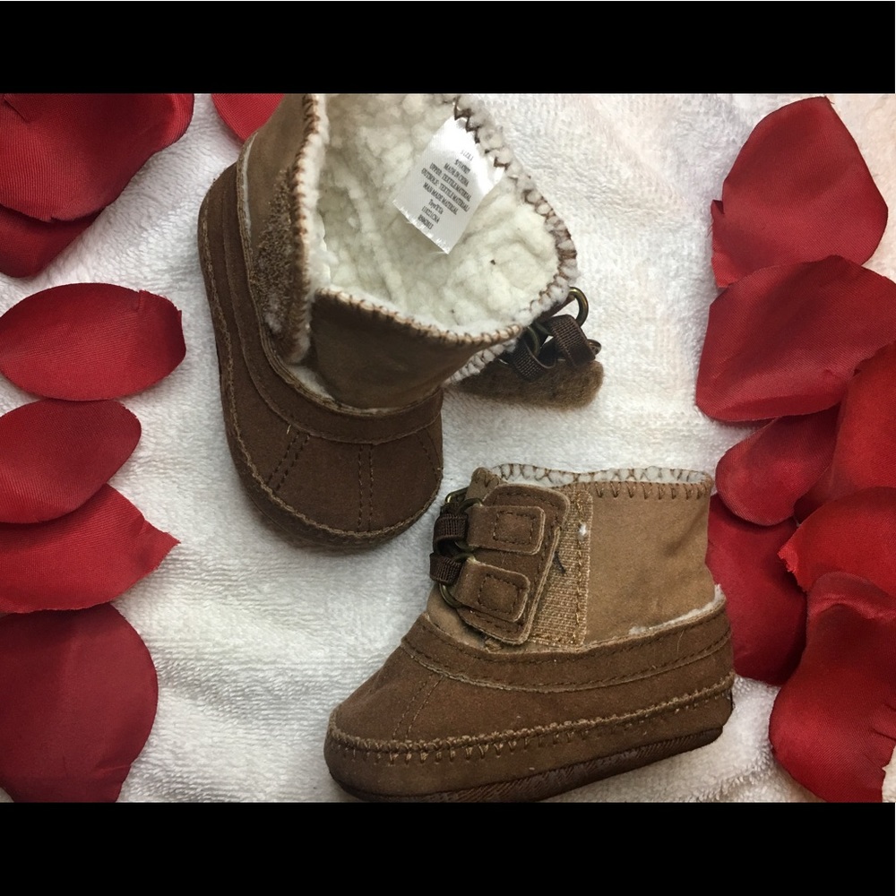 SOLD-Koala Baby Boots